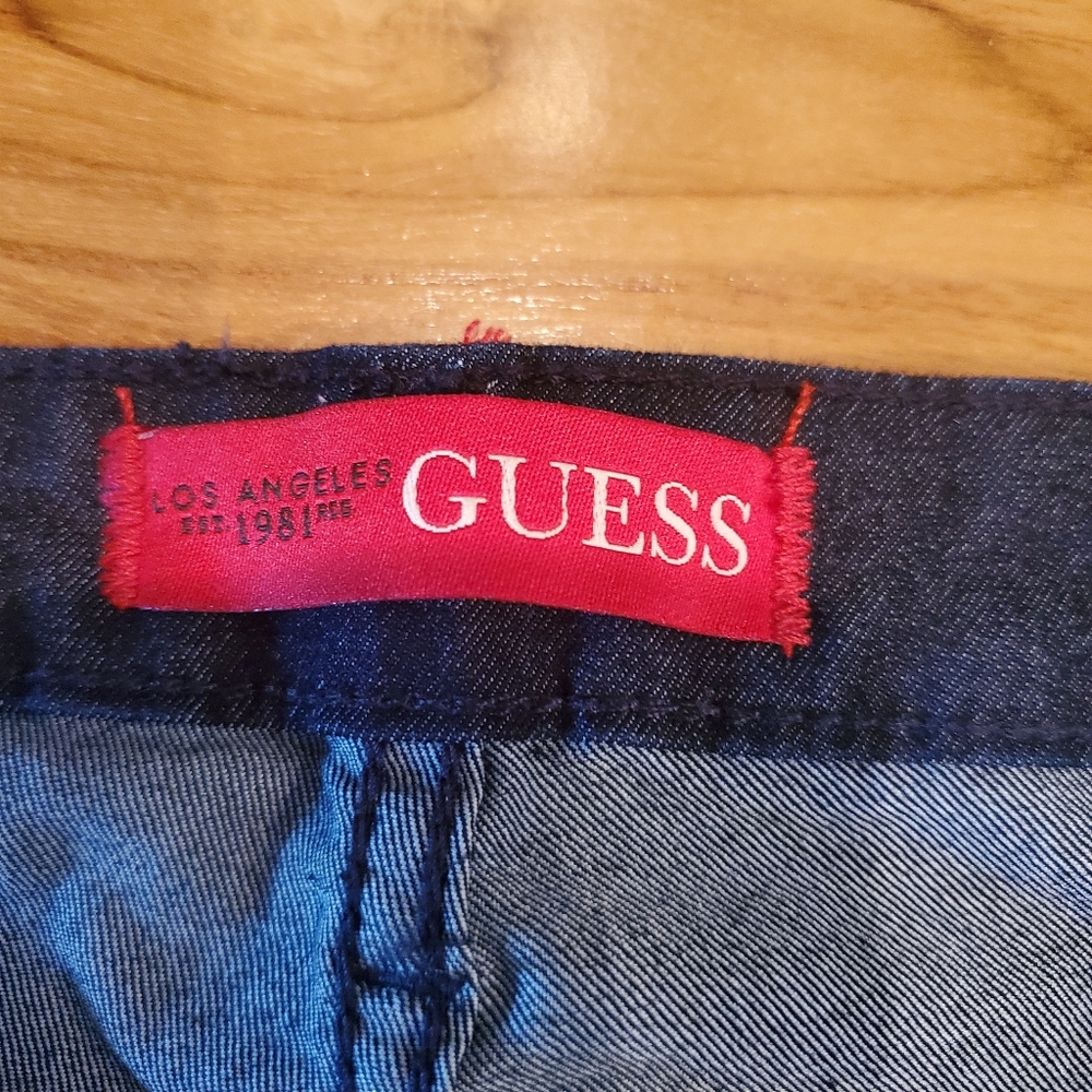 NEW Guess Low Rise jeans - Picture 6 of 9